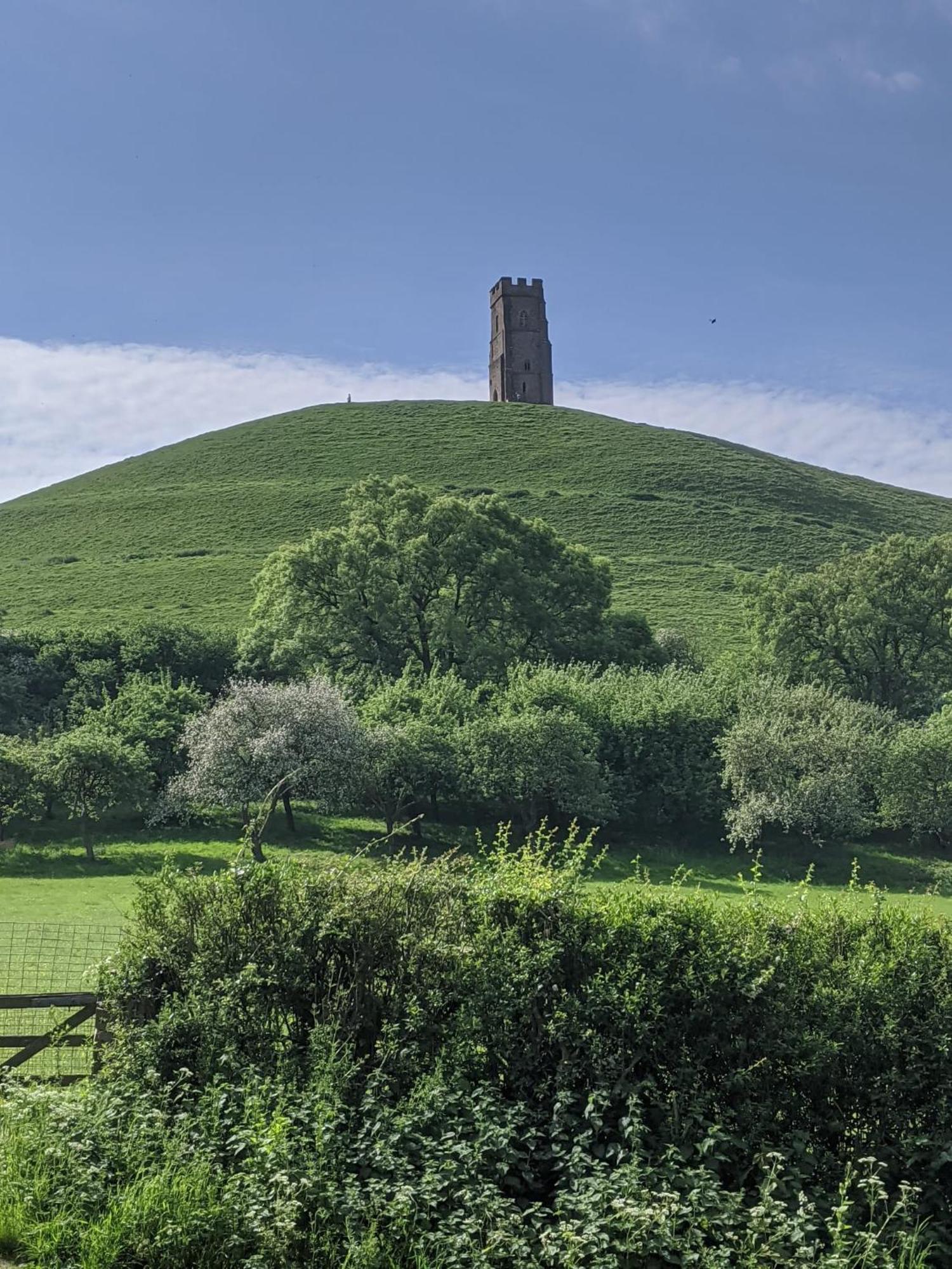 A Room With A View Glastonbury Exterior photo